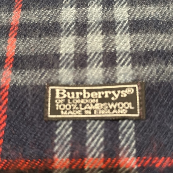 Burberrys of London Scarf - Picture 2 of 5